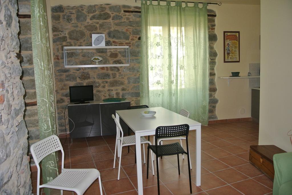 Hotel Il Vicolo Tortorici Esterno foto